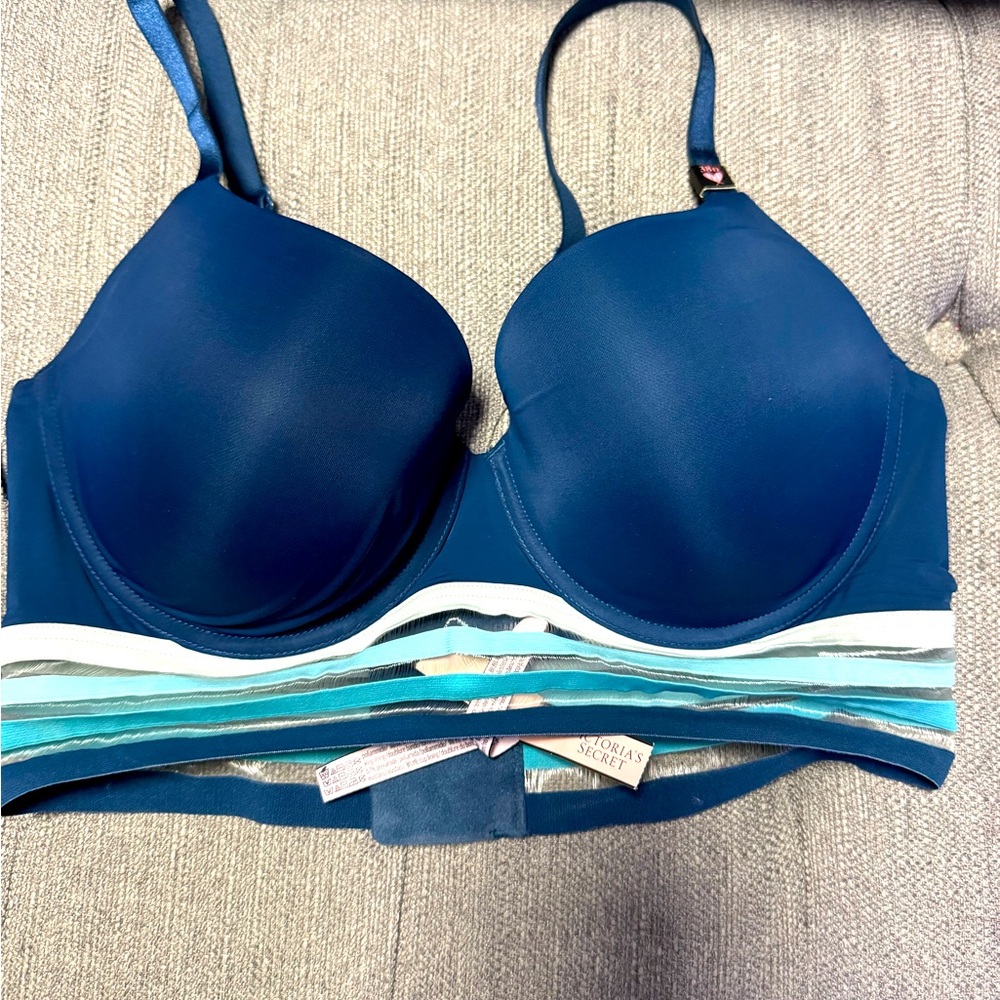 VS NWT PUSH-UP BRA